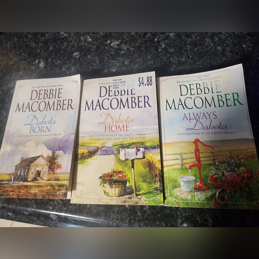 Debbie MacComber Book Bundle Lot of 3 Dakota‎ Series Romance Fiction BK6